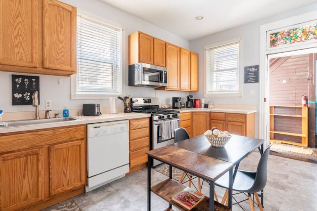 Photo of Kitchen in North Center