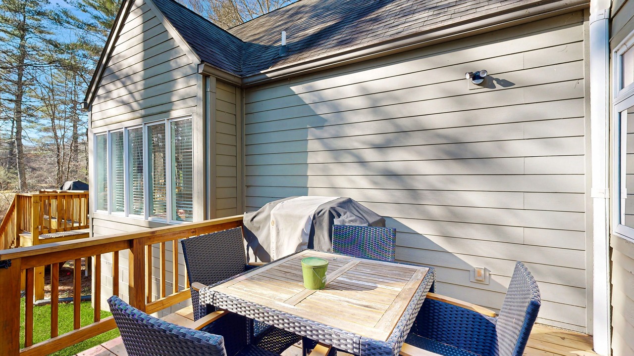 Photo of Outdoor in Sapphire