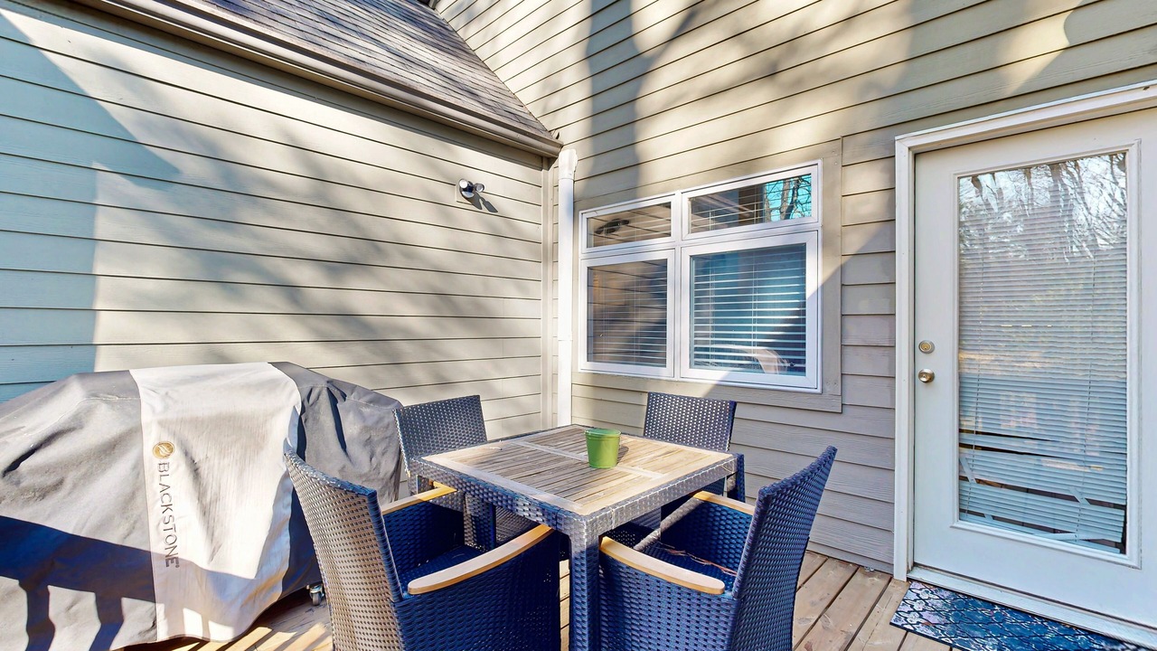 Photo of Outdoor in Sapphire