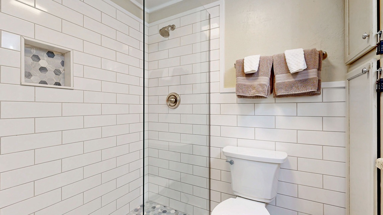 Photo of Bathroom in Sapphire