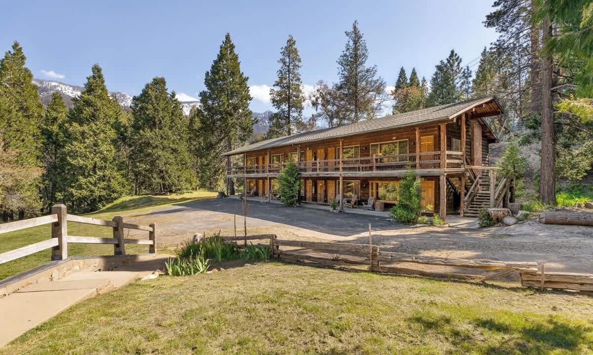 Photo of Outdoor in Camp Nelson