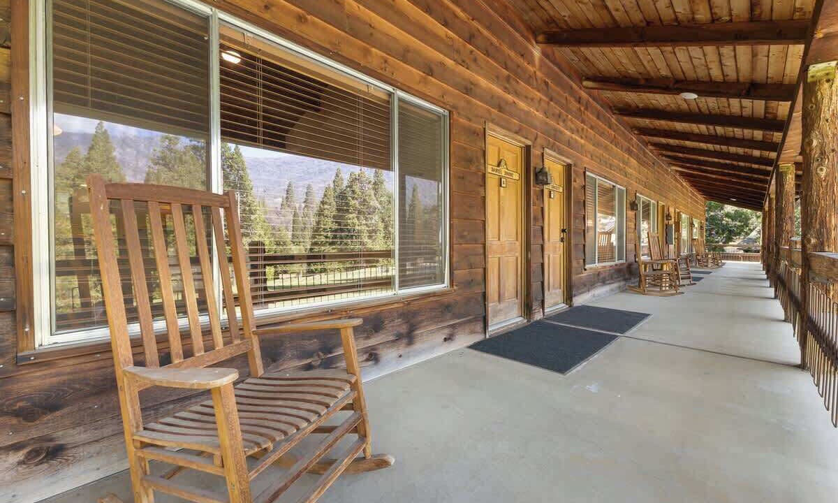 Photo of Patio Balcony in Camp Nelson