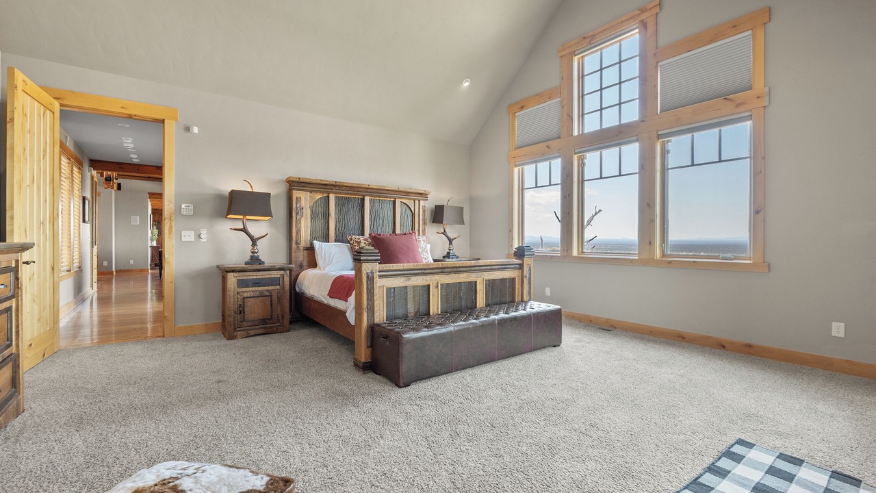 Photo of Bedroom in Powell Butte