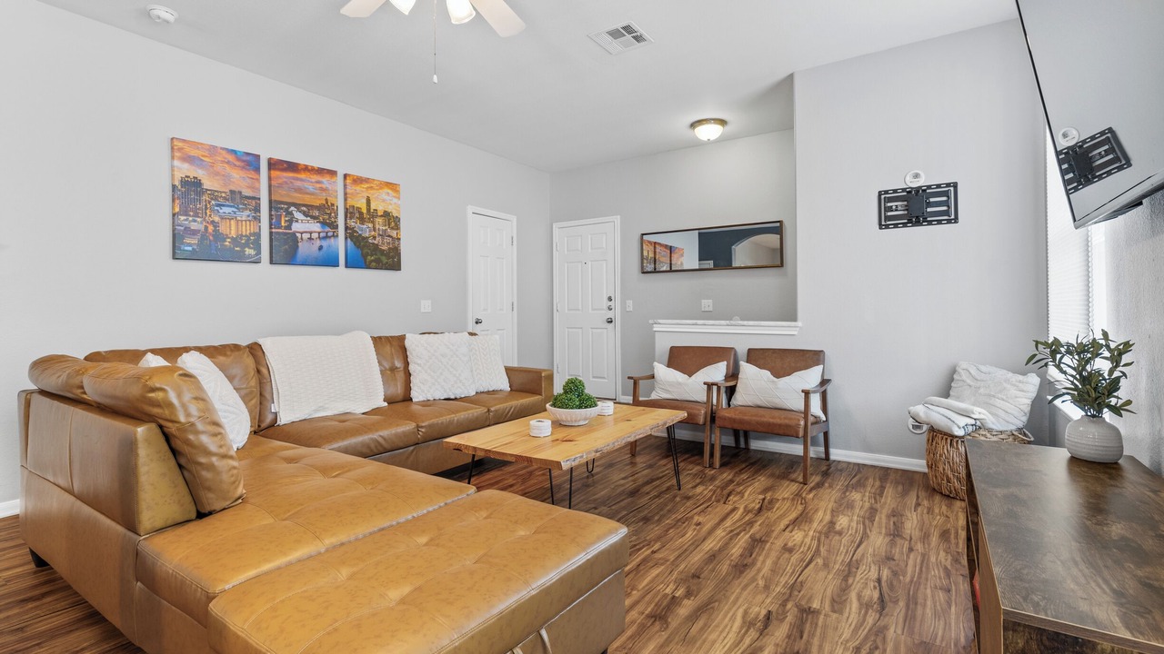 Photo of Livingroom in Austin