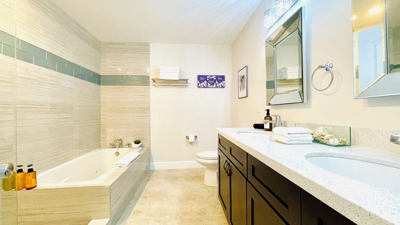 Photo of Bathroom in Central Corals