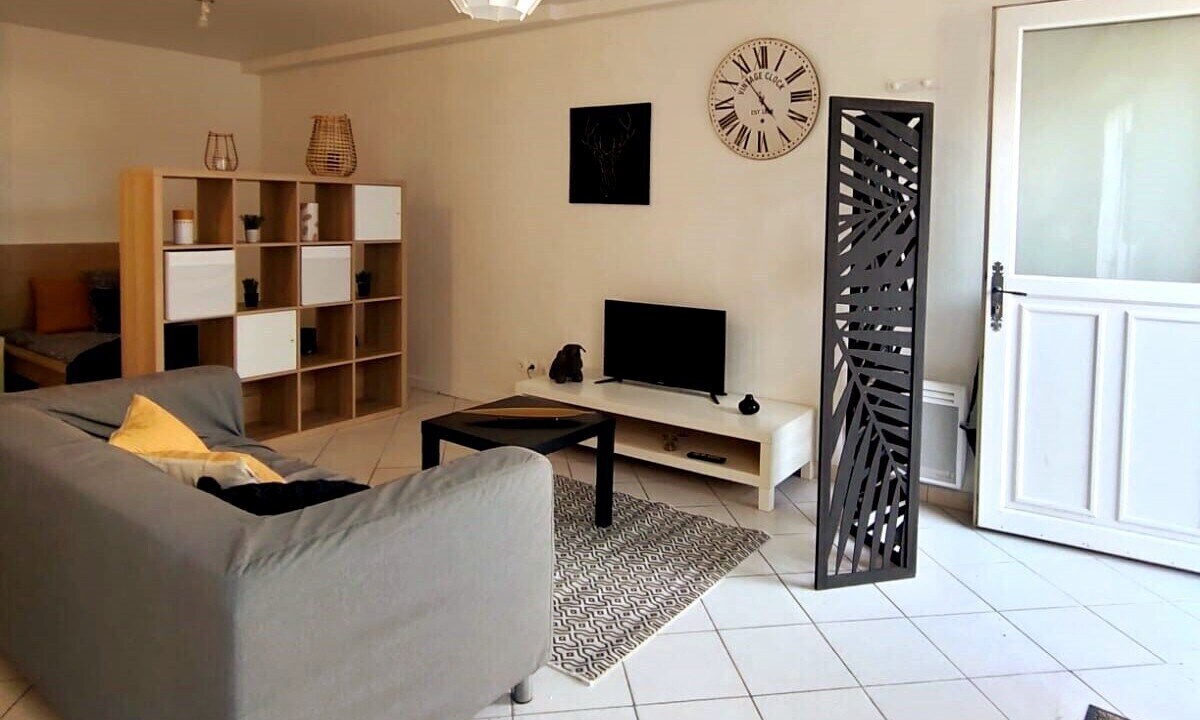 Photo of Livingroom in Etampes