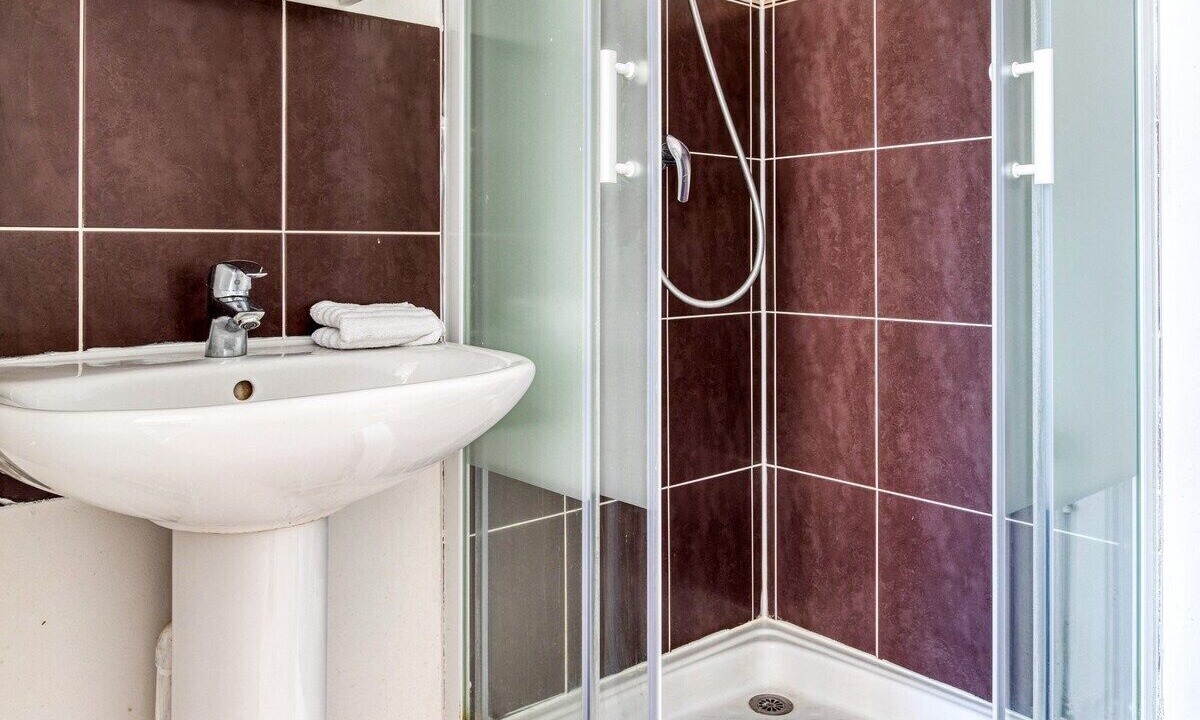 Photo of Bathroom in Etampes