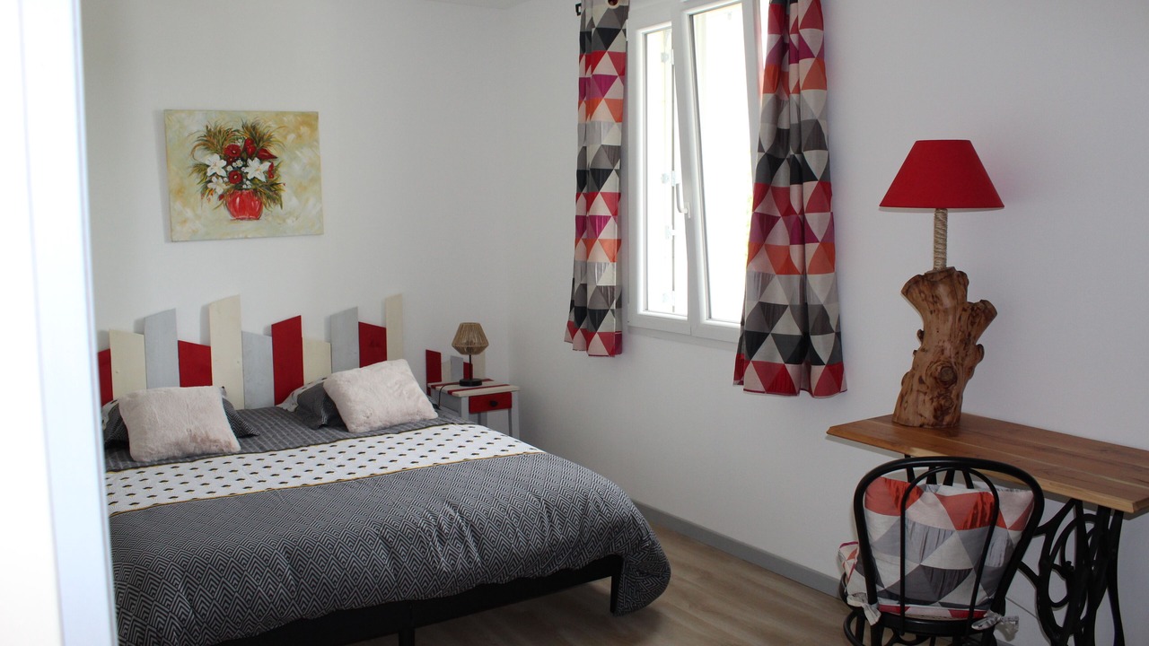 Photo of Bedroom in Saint-Cesaire