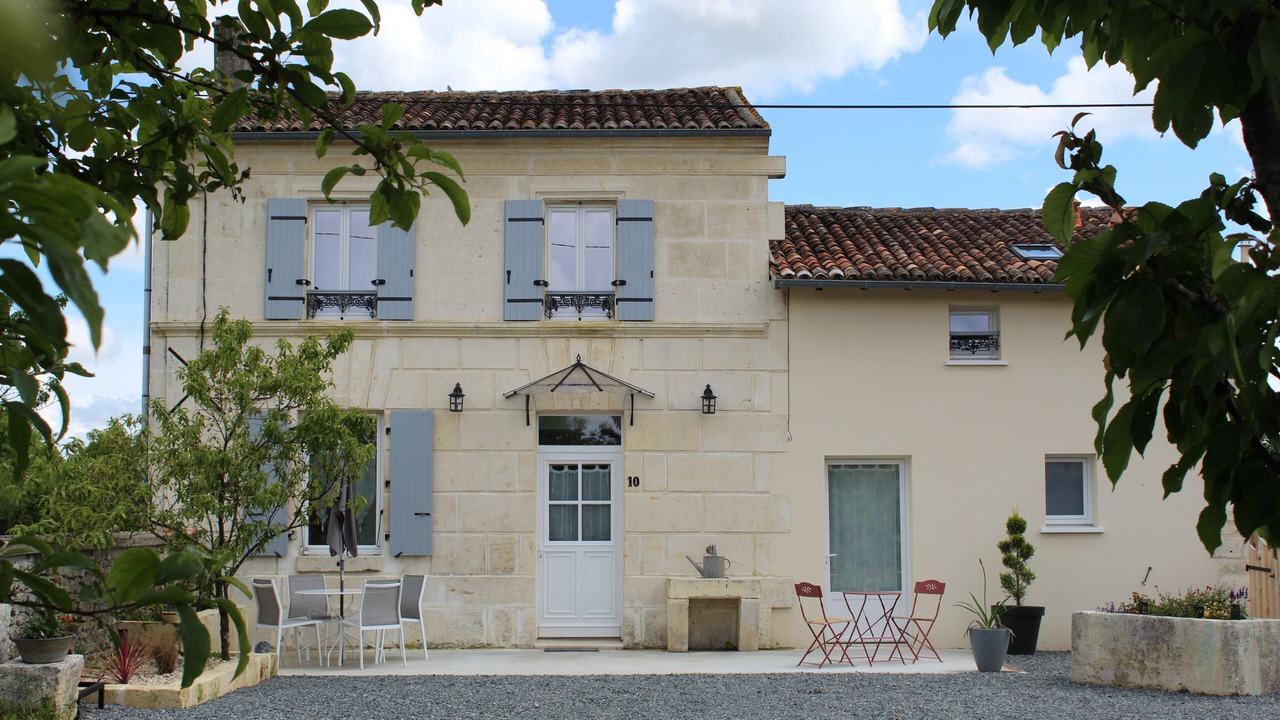 Photo of Outdoor in Saint-Cesaire