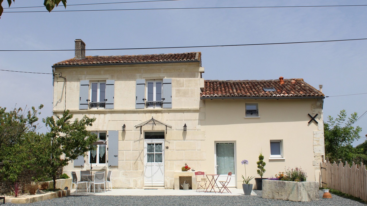 Photo of Outdoor in Saint-Cesaire