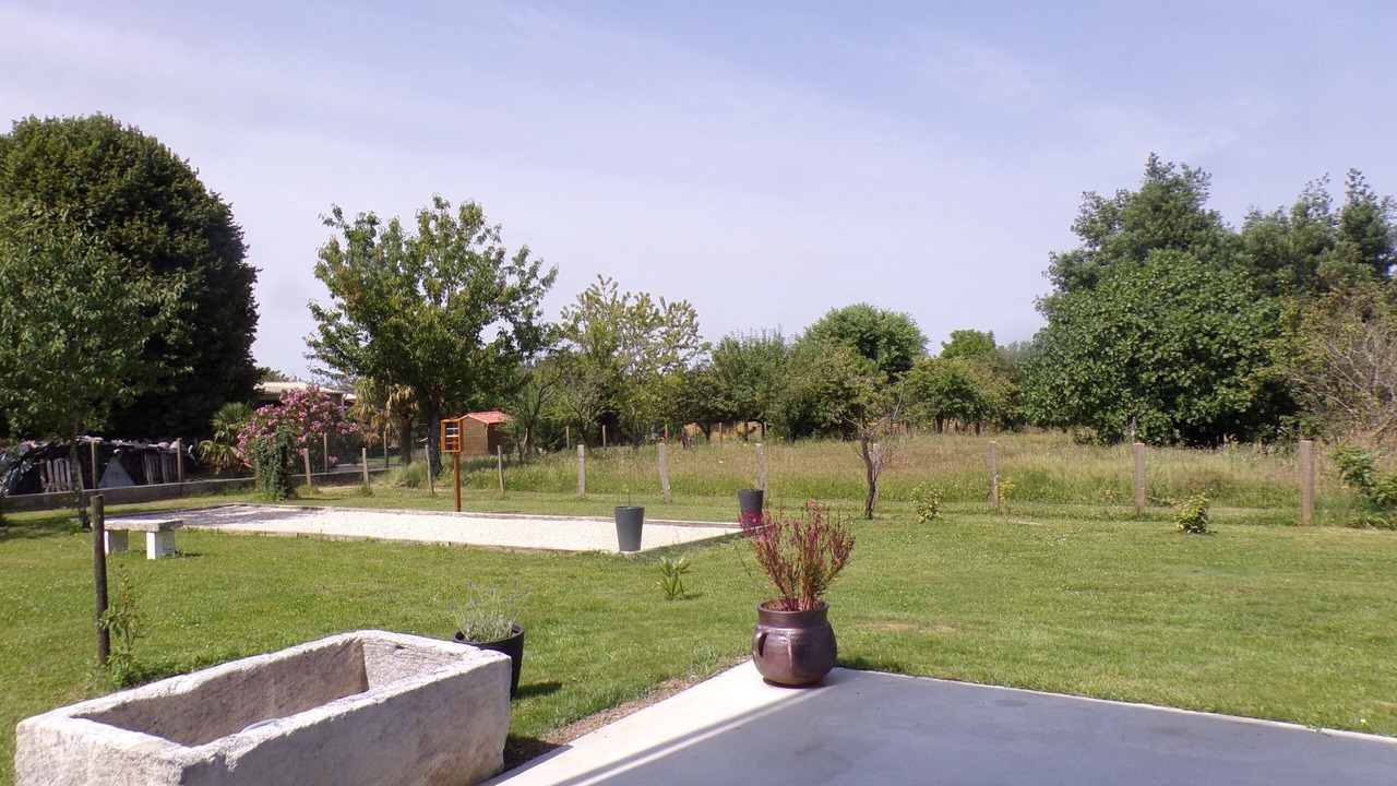 Photo of Outdoor in Saint-Cesaire