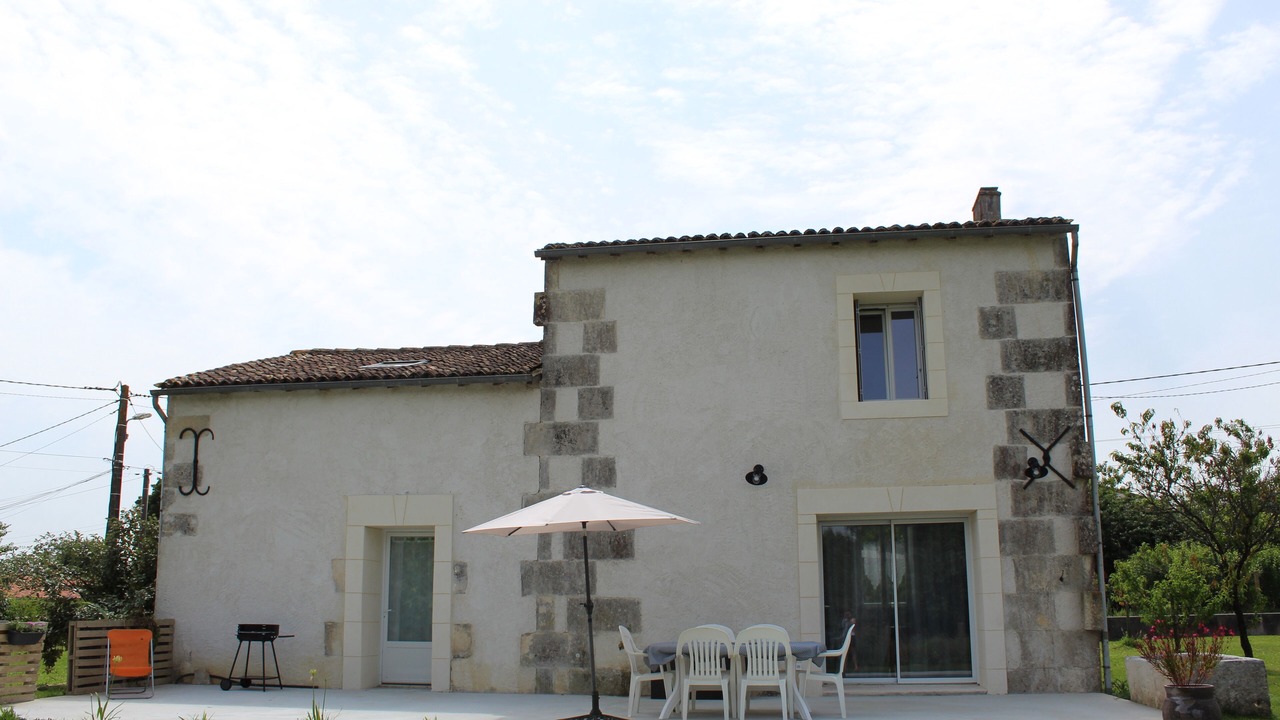 Photo of Outdoor in Saint-Cesaire