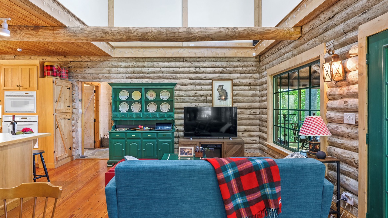 Photo of Livingroom in Heathsville