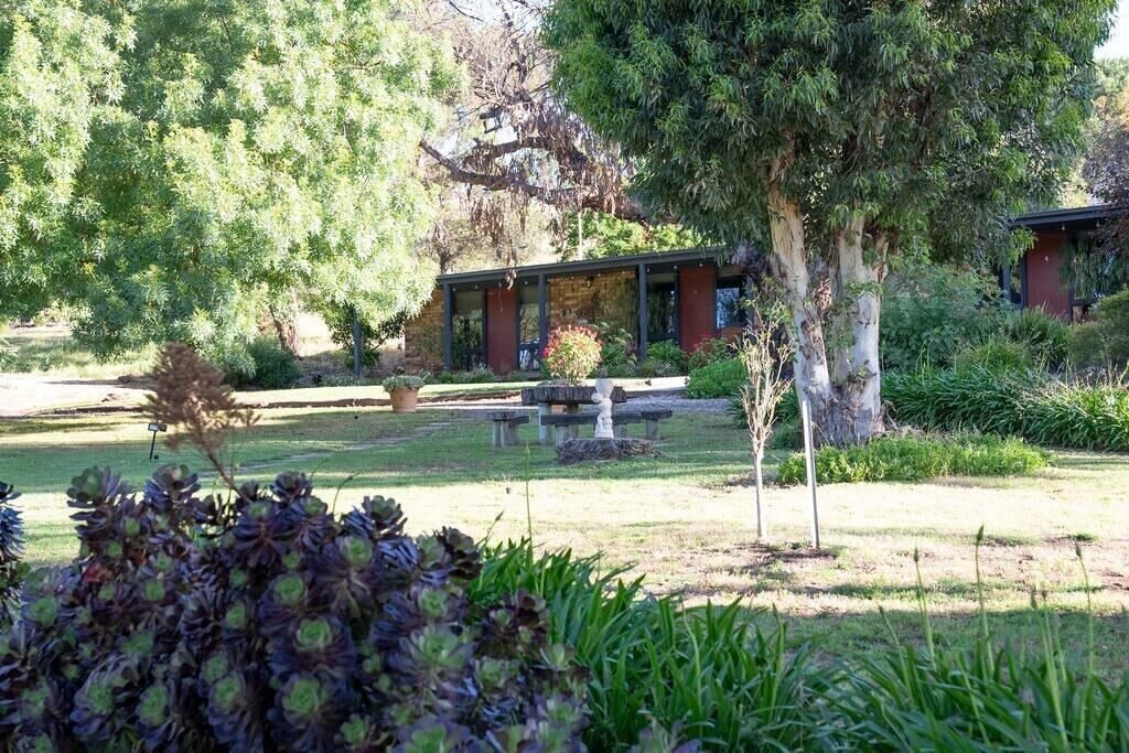 Photo of Outdoor in Bethany