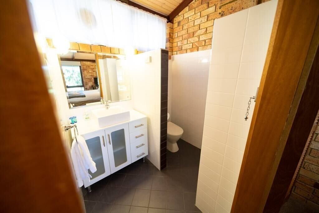 Photo of Bathroom in Bethany