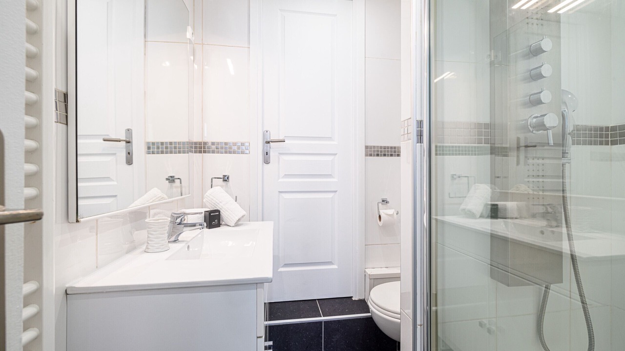 Photo of Bathroom in Nice