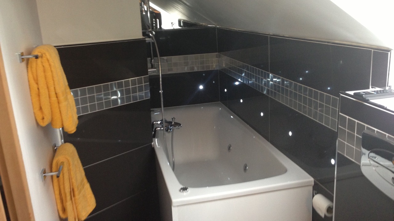 Photo of Bathroom in Saint-Pavace