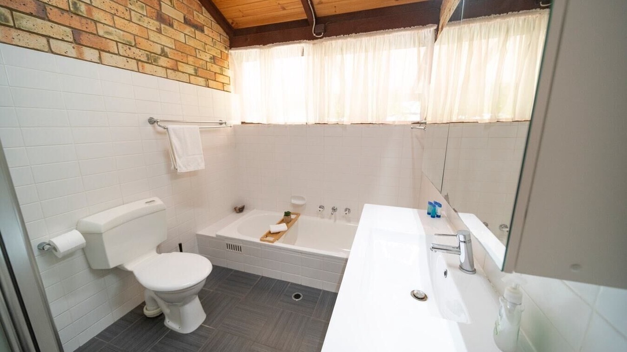 Photo of Bathroom in Bethany