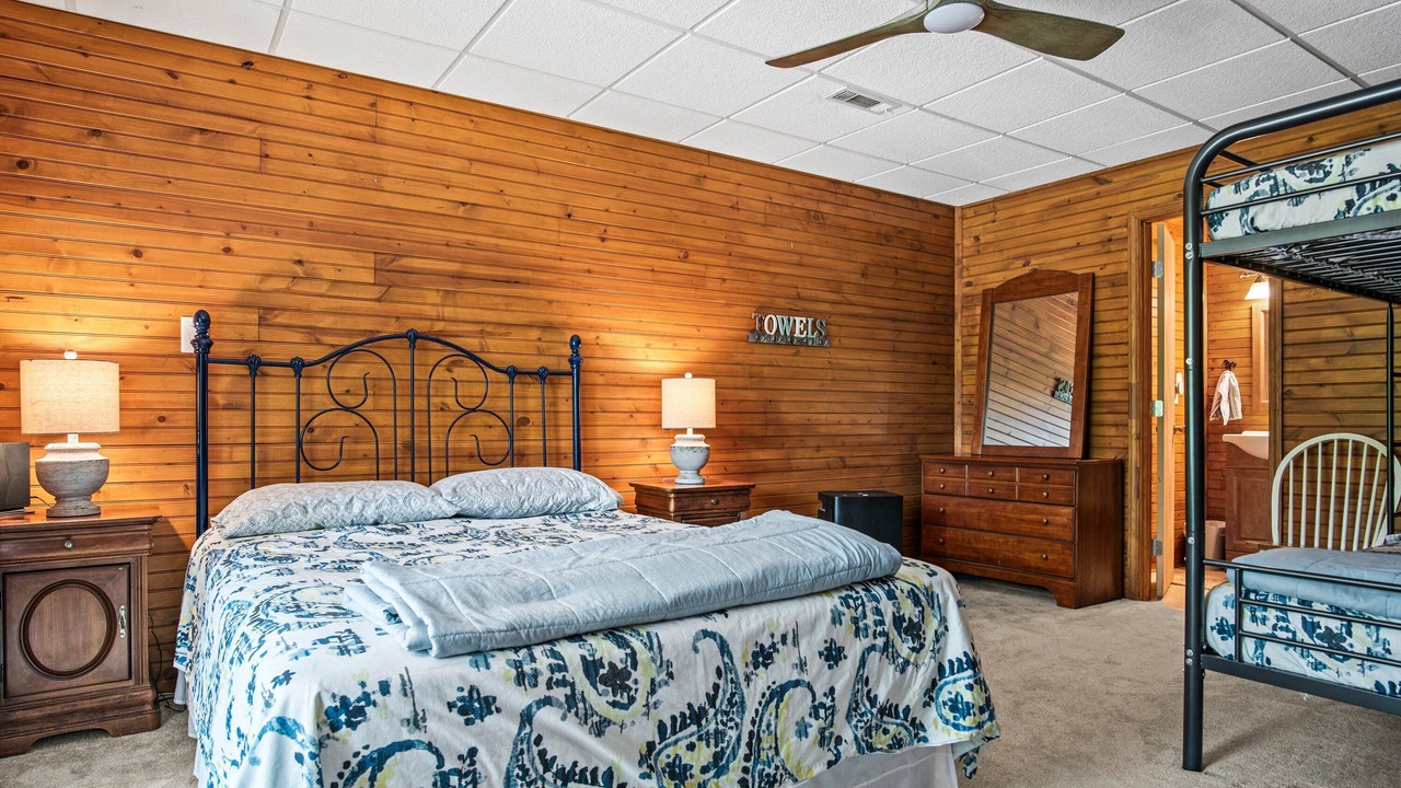 Photo of Bedroom in Martin