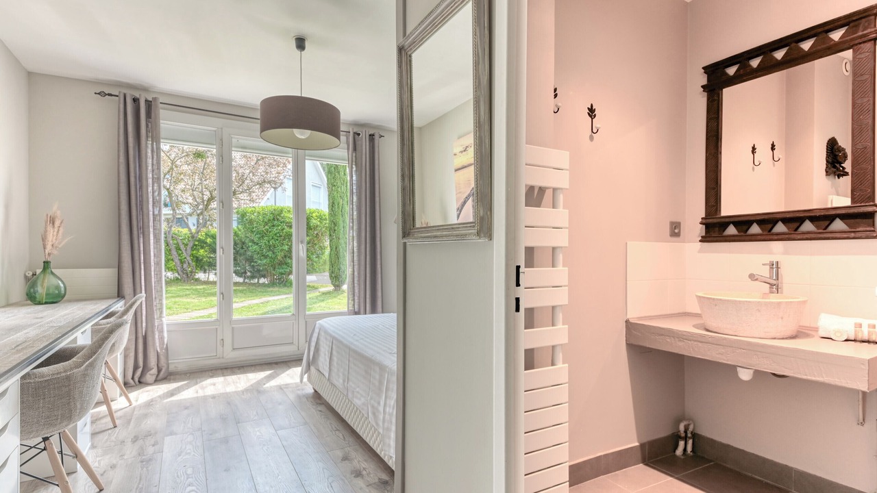 Photo of Bedroom in Lissieu