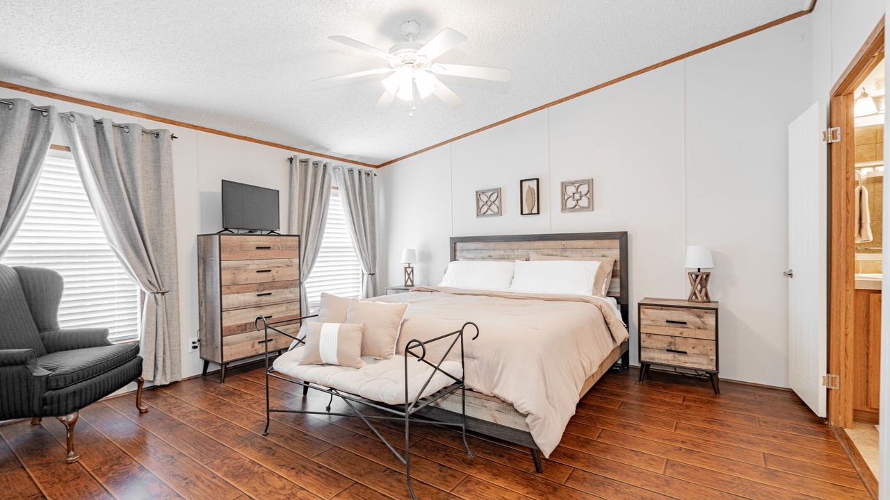 Photo of Bedroom in Pottsboro