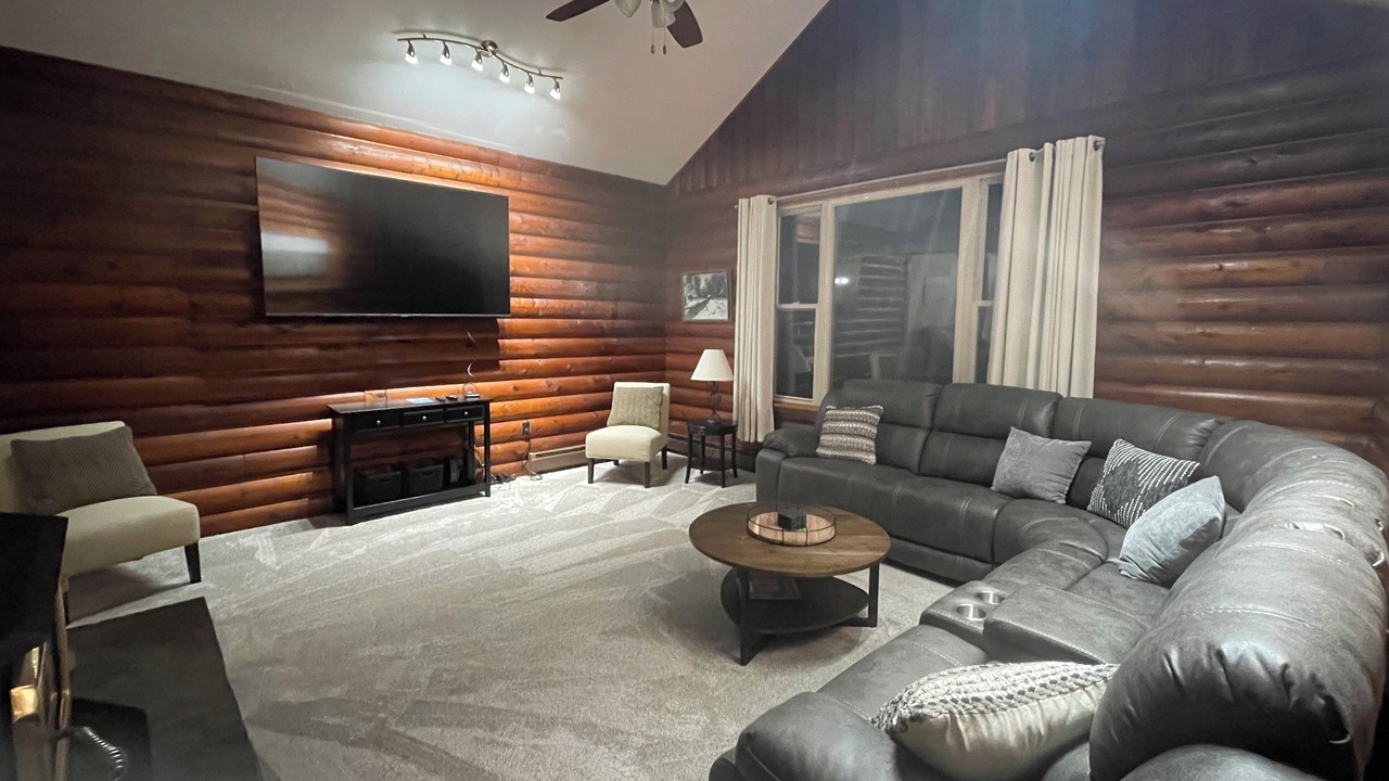 Photo of Livingroom in Groton