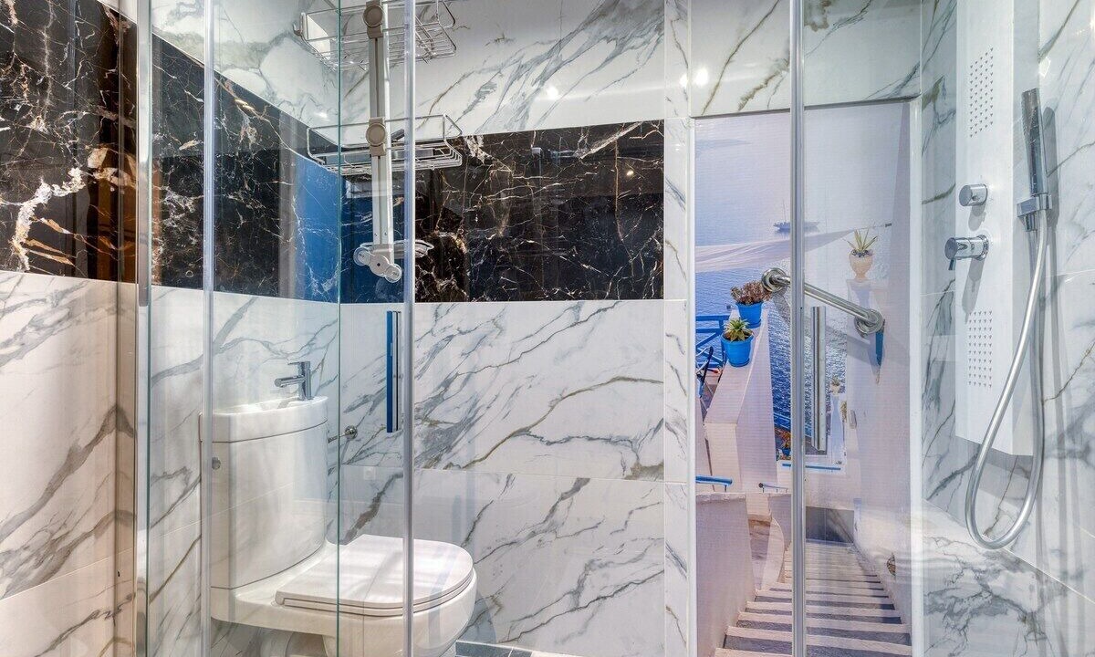 Photo of Bathroom in Samois-sur-Seine