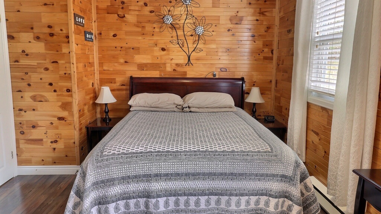 Photo of Bedroom in Cape Broyle