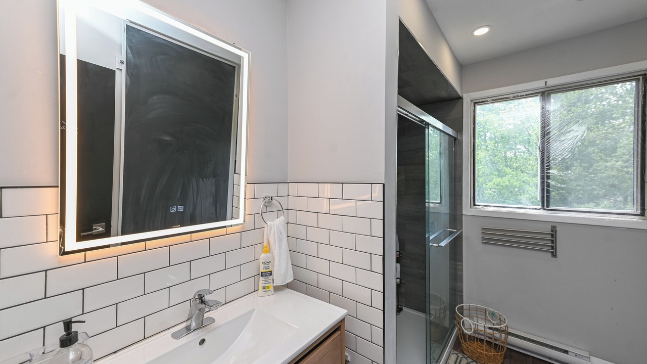 Photo of Bathroom in Chippawa
