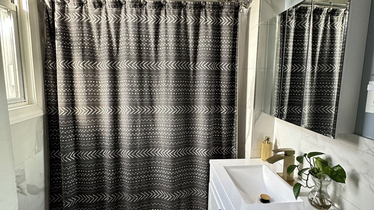 Photo of Bathroom in South Side