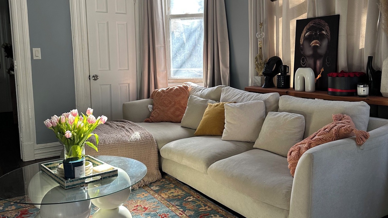 Photo of Livingroom in South Side