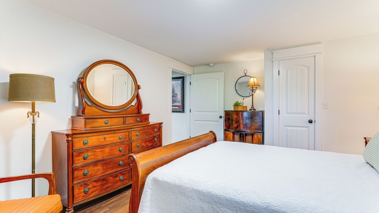 Photo of Bedroom in Cleveland