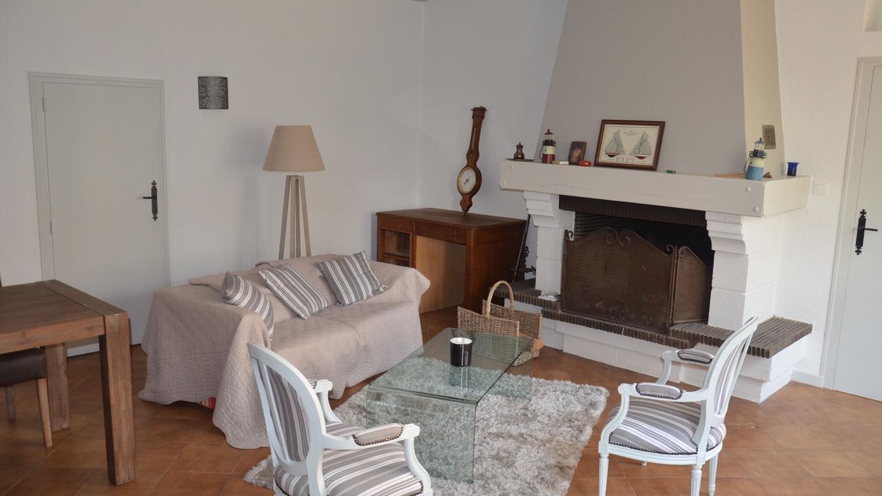 Photo of Livingroom in Guecelard