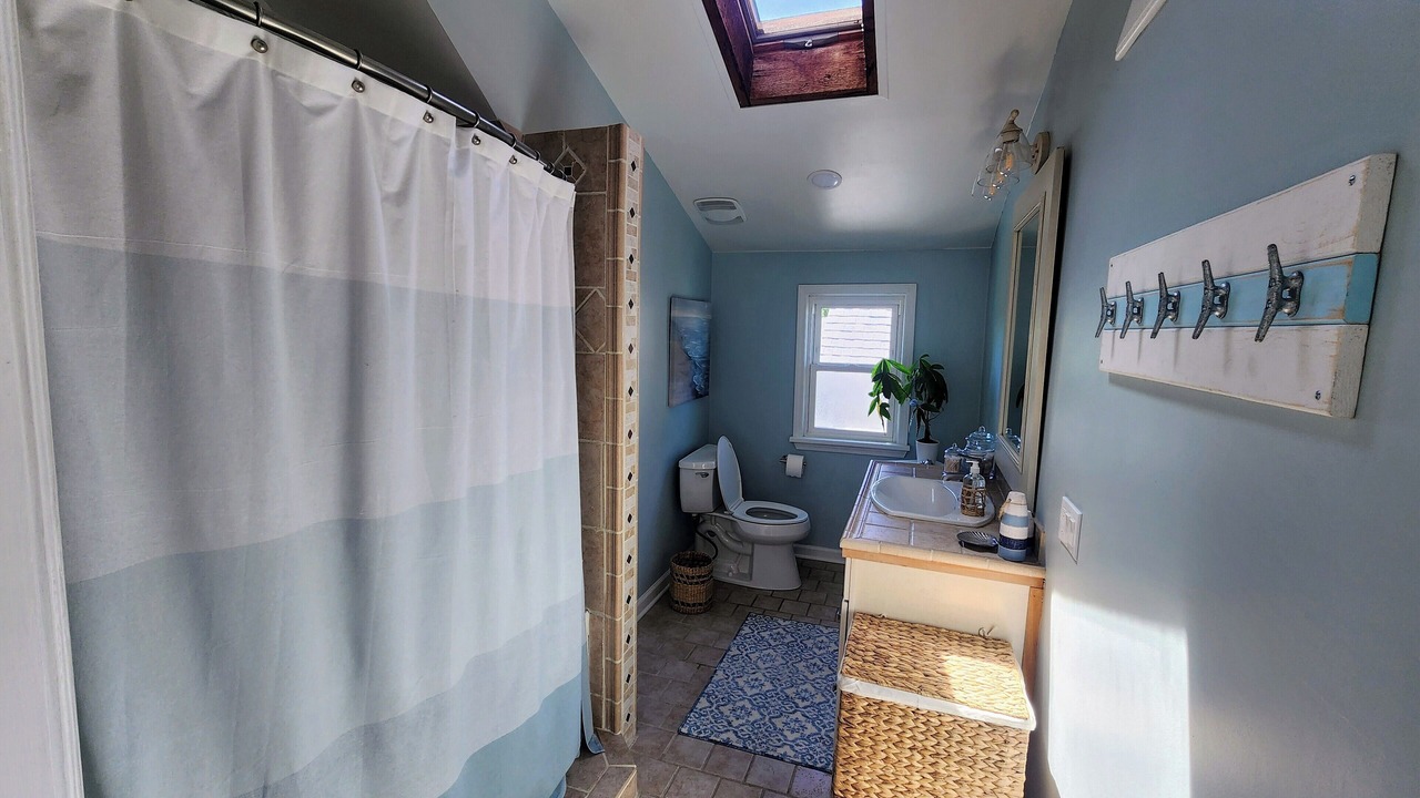 Photo of Bathroom in Sea Breeze