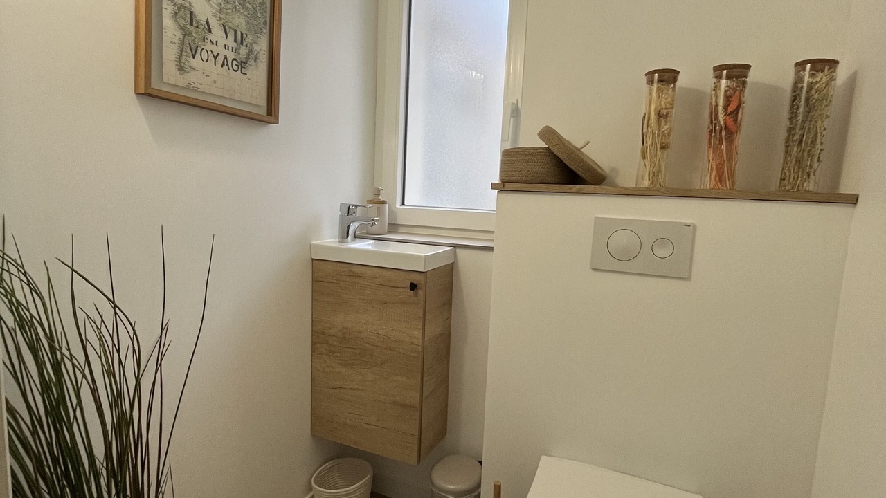 Photo of Bathroom in Louviers