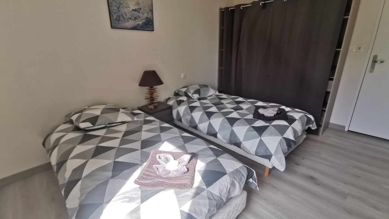 Photo of Bedroom in Plouneour-Trez