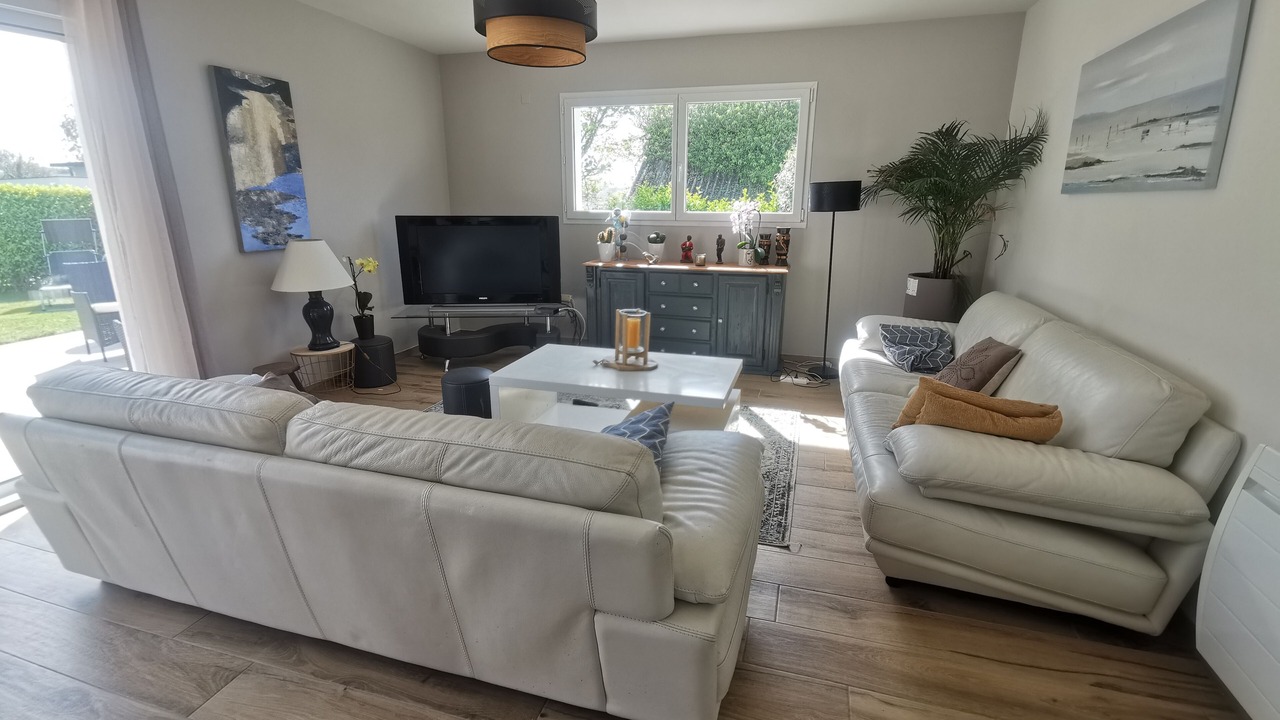 Photo of Livingroom in Plouneour-Trez