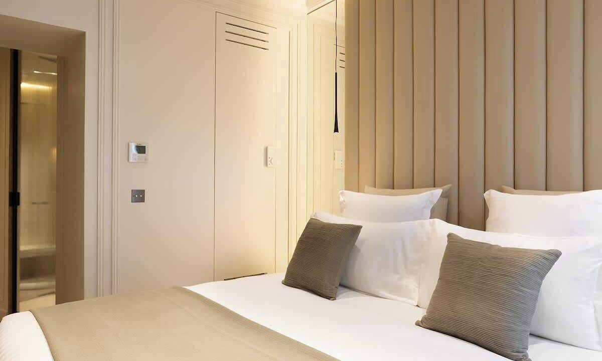 Photo of Bedroom in Saint-Merri