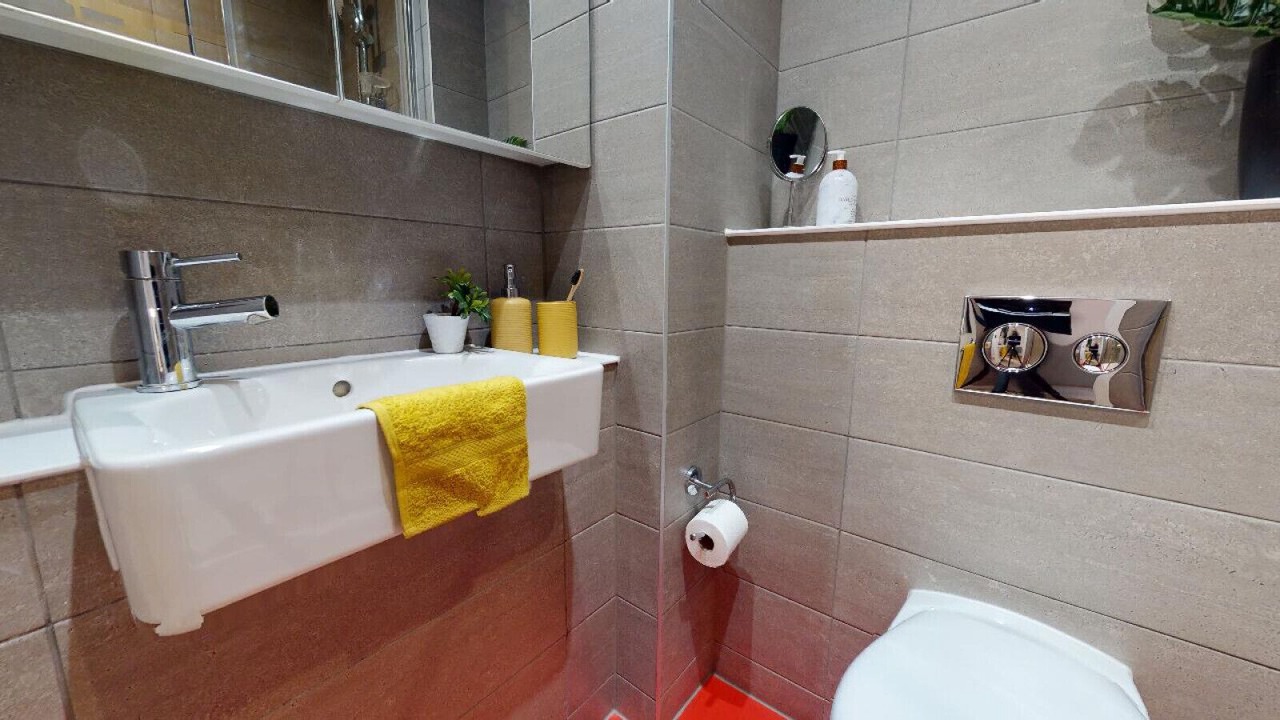 Photo of Bathroom in Runnymede