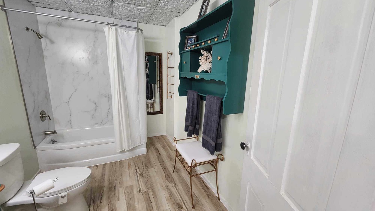 Photo of Bathroom in Savanna