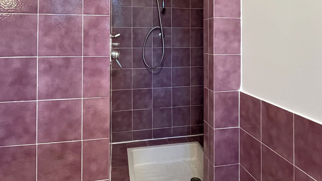 Photo of Bathroom in Lattes