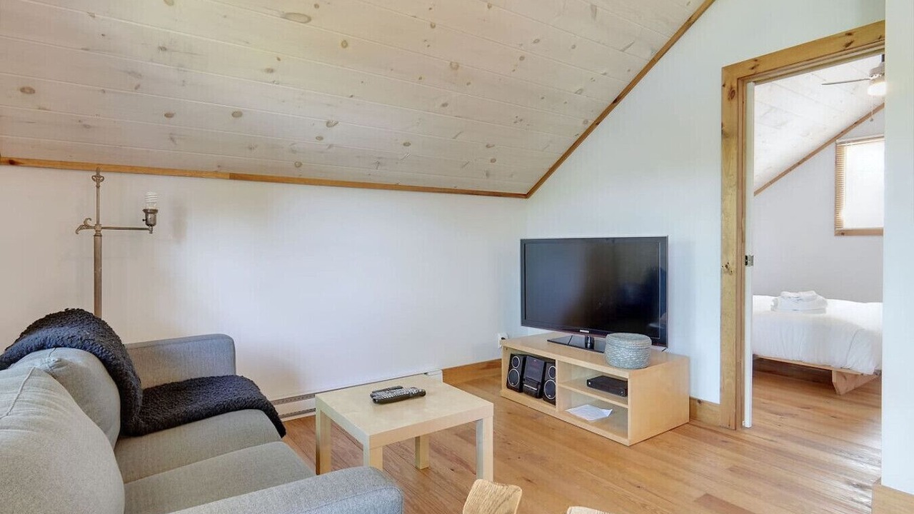 Photo of Livingroom in Pontiac