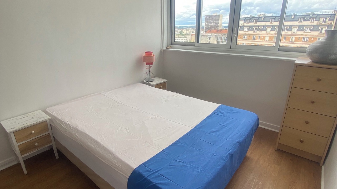 Photo of Bedroom in Vanves