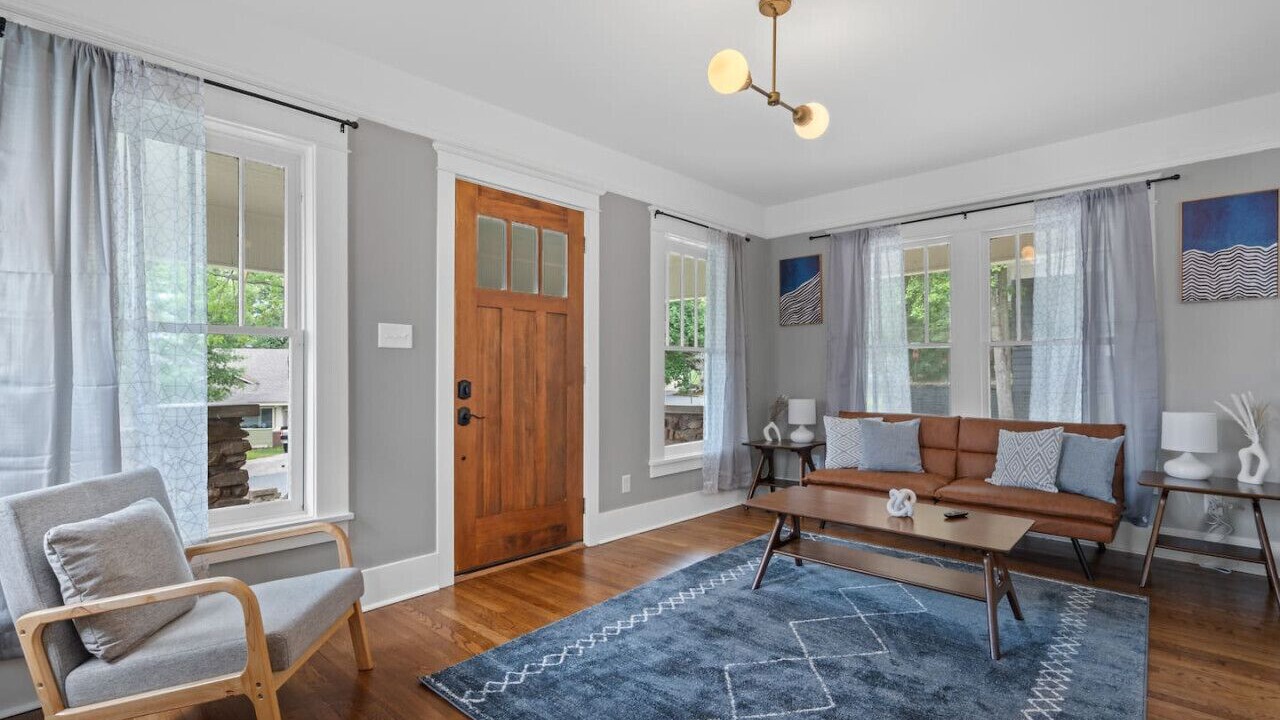Photo of Livingroom in Hillcrest