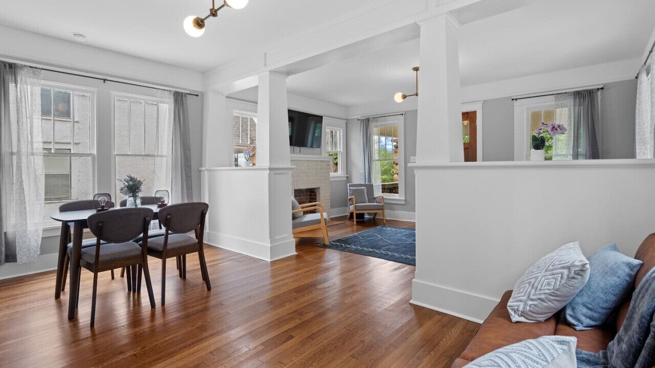 Photo of Livingroom in Hillcrest