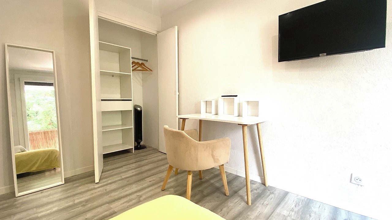 Photo of Bedroom in Lemasson