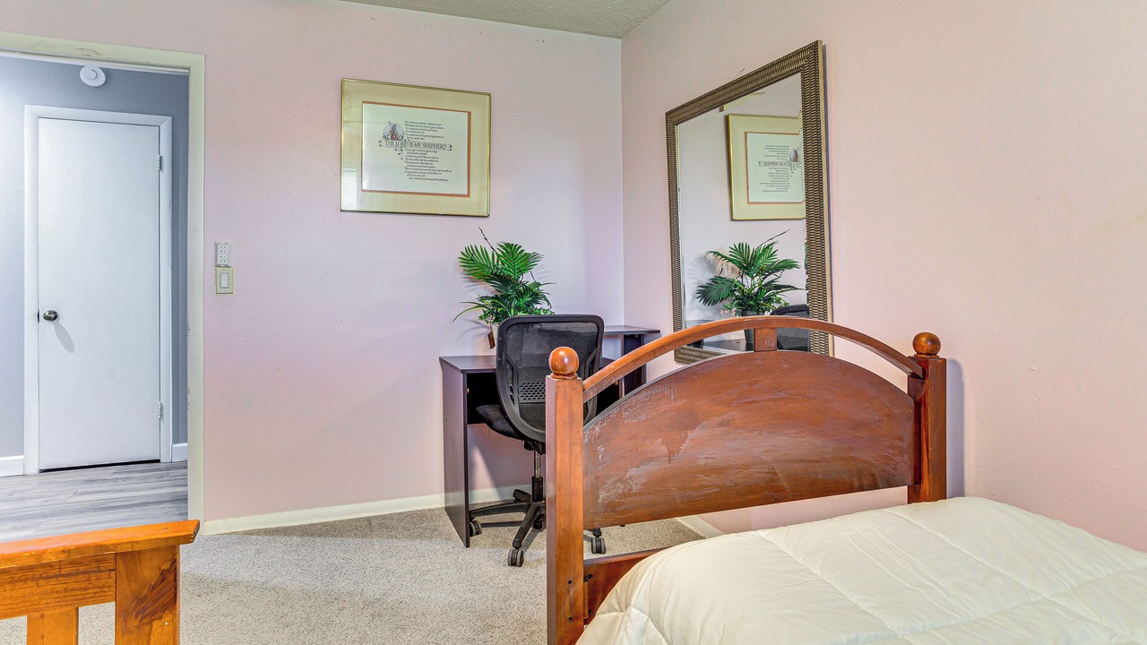 Photo of Bedroom in Central Oklahoma City