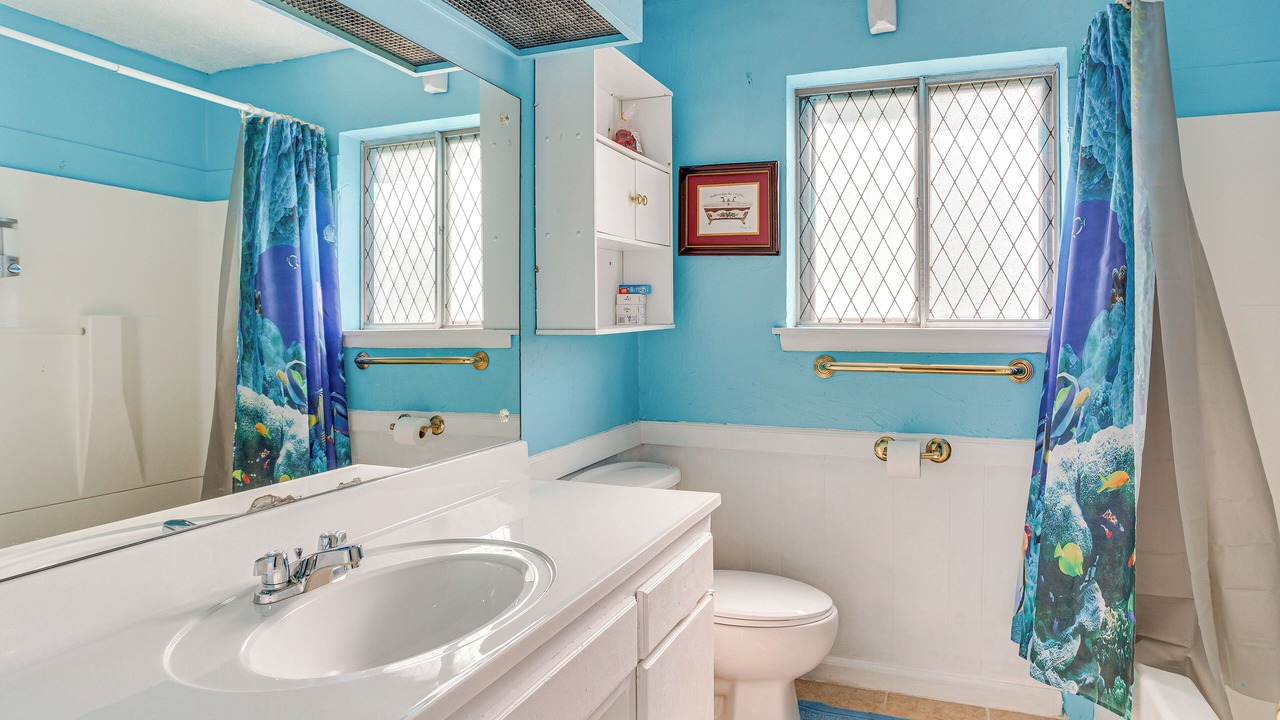 Photo of Bathroom in Central Oklahoma City