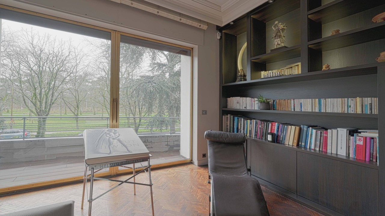 Photo of Others in Neuilly-sur-Seine