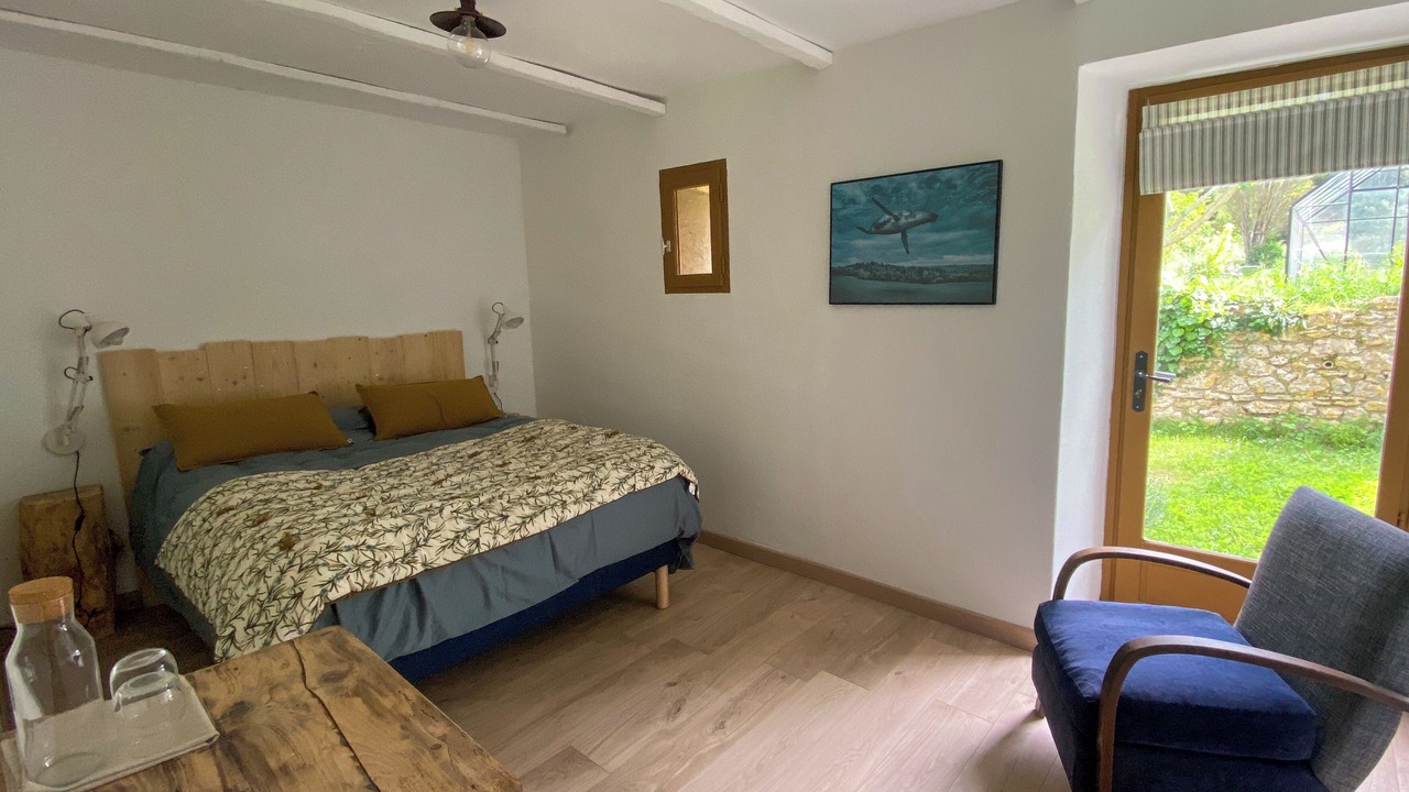Photo of Bedroom in Villeneuve-la-Comptal